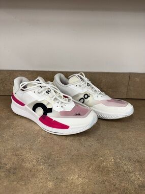 🚨ON Roger Pro 2 LIKE NEW - Ben Shelton Shoe! - Men’s Size 10.5🚨